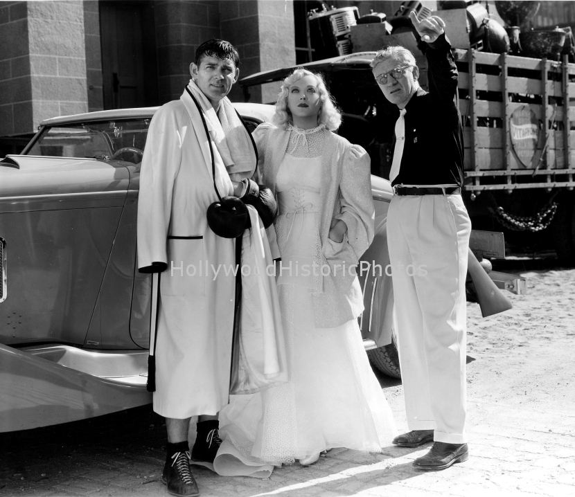 Clark Gable 1936 Cain & Mable With Marion Davies and director Lloyd Bacon.jpg